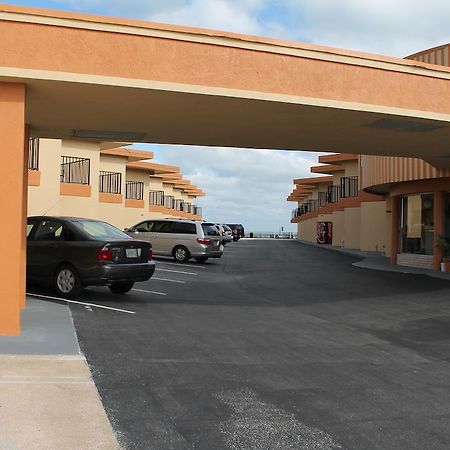 Grand Prix Motel Beach Front Daytona Beach Bagian luar foto