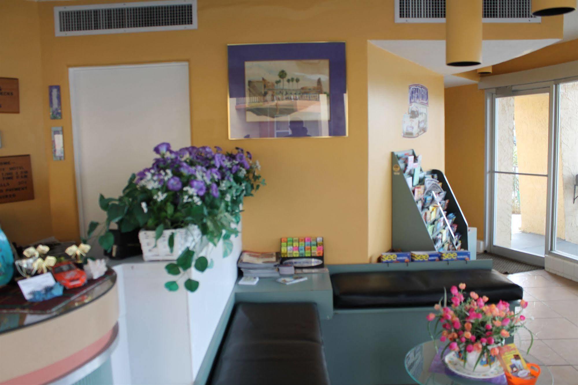 Grand Prix Motel Beach Front Daytona Beach Bagian luar foto