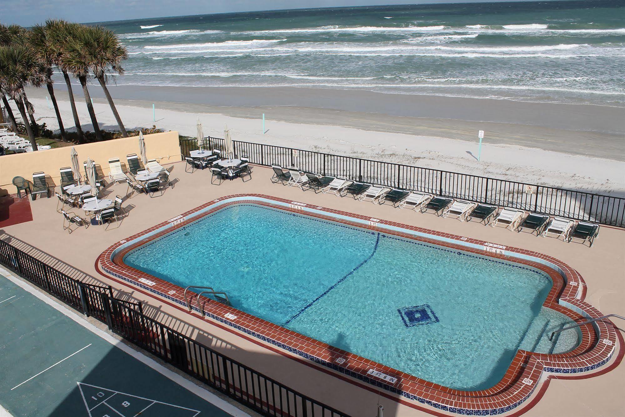 Grand Prix Motel Beach Front Daytona Beach Bagian luar foto
