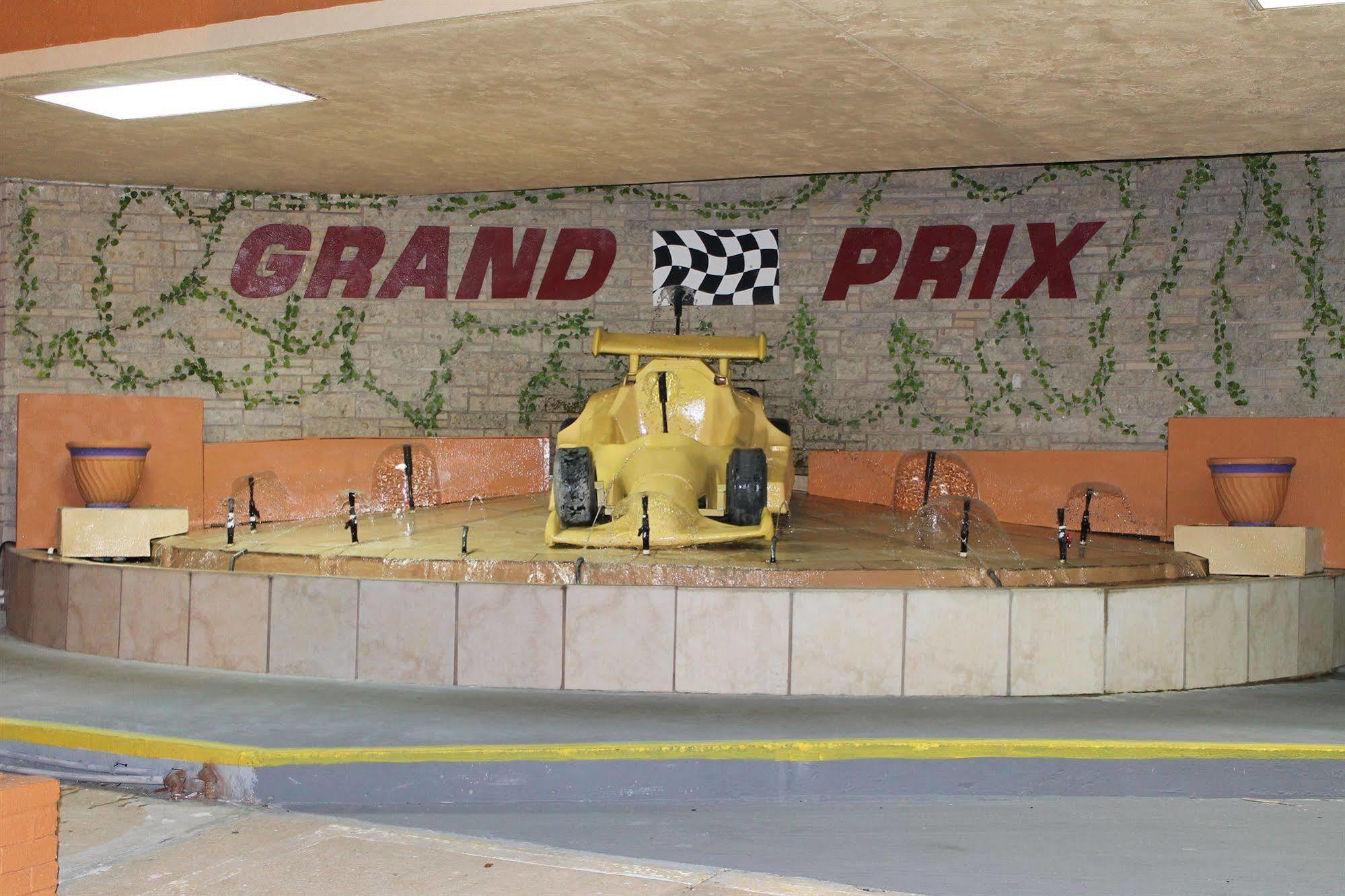 Grand Prix Motel Beach Front Daytona Beach Bagian luar foto